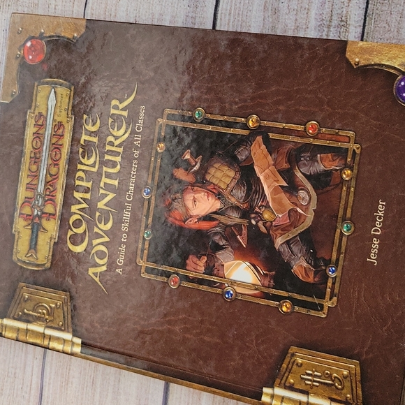 Dungeons & Dragons Complete Adventurer: A Guide to Skillful Characters - Picture 2 of 7